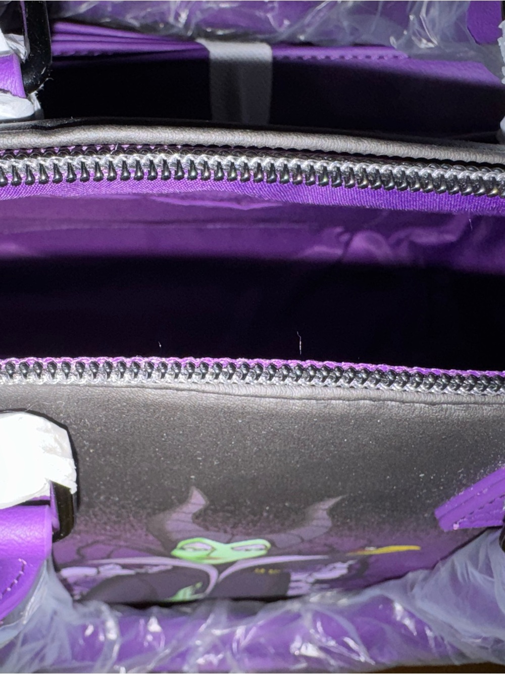 Disney Loungefly Maleficent Villains Mistress of Evil Crossbody Purse Satchel - Picture 7 of 7